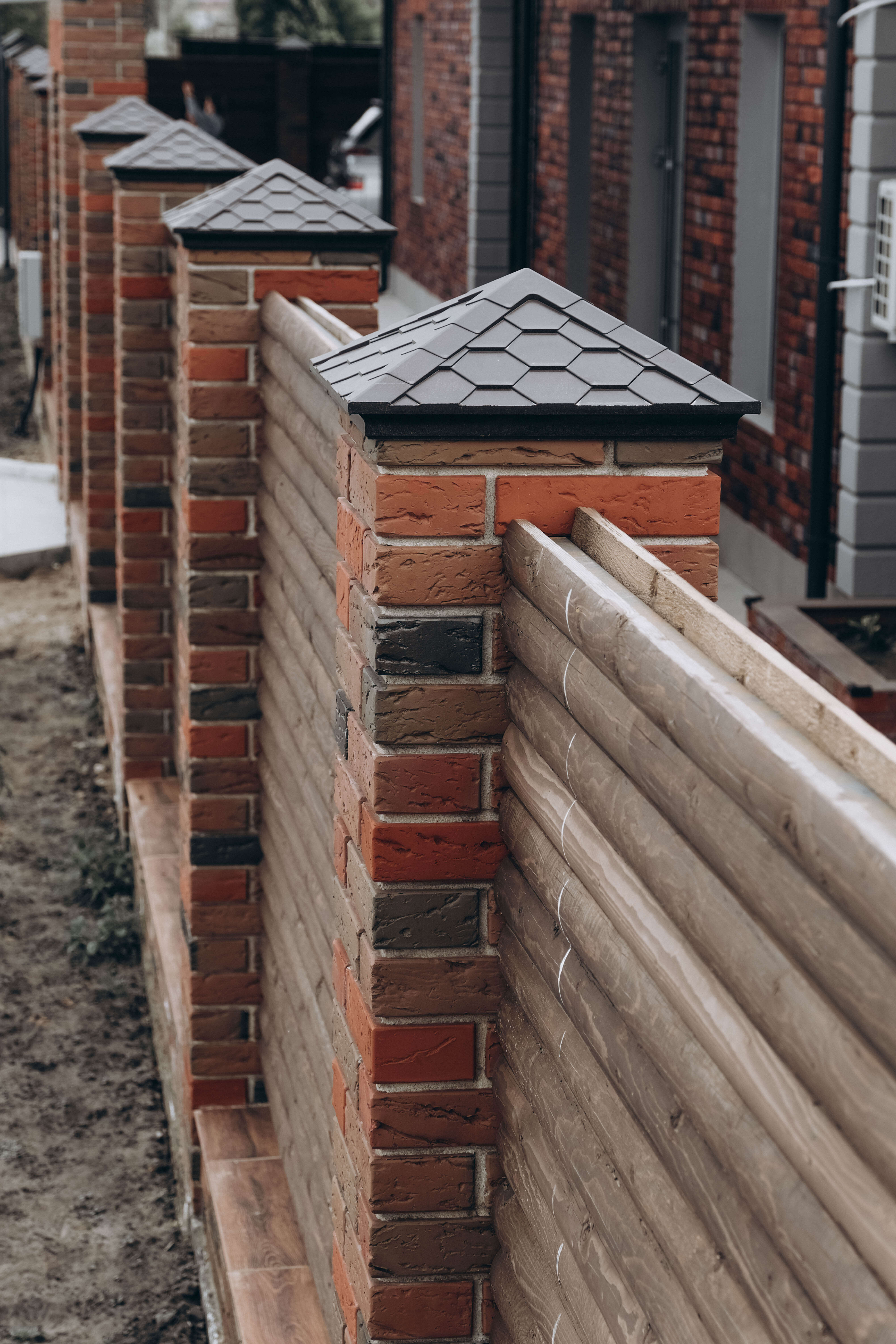 Колпак Zking Эверест Коричневый на столб 1.5х1.5 кирпича (390х390мм) в Новомосковске фото